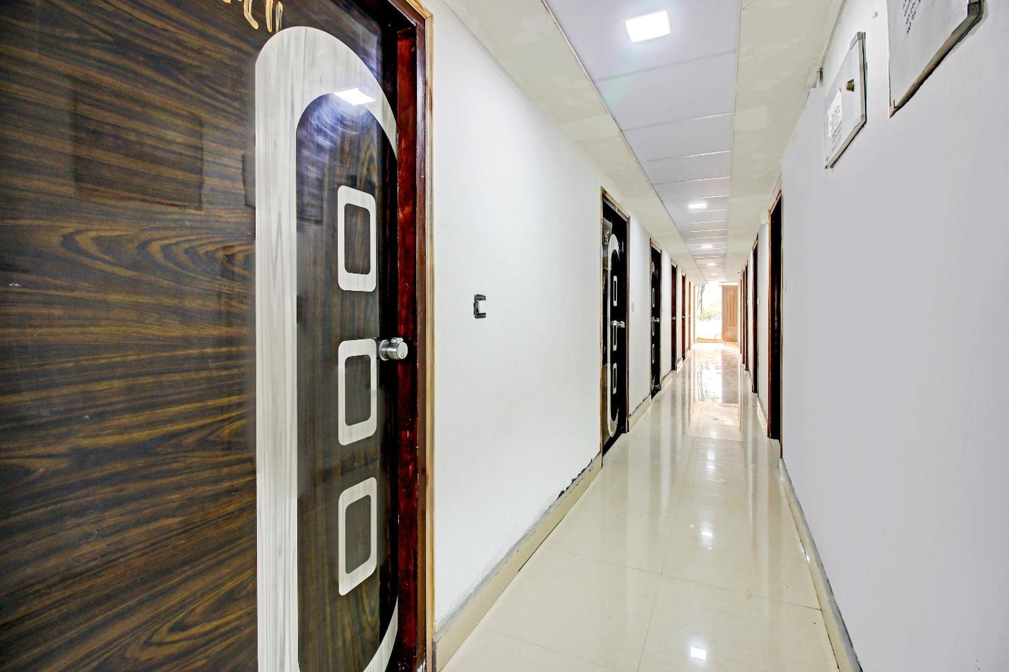Hotel O Adhin Residency Hyderabad Bagian luar foto