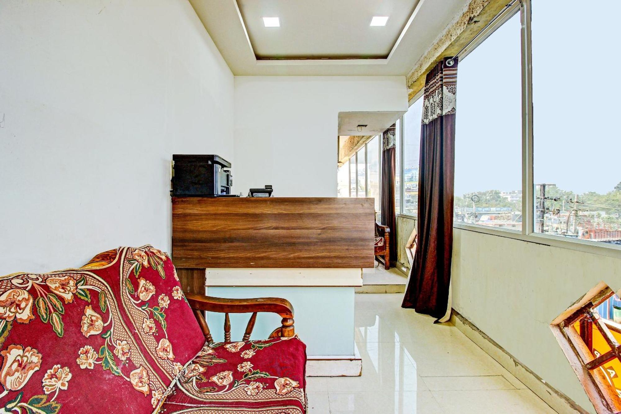 Hotel O Adhin Residency Hyderabad Bagian luar foto